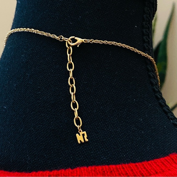 Vintage NINA RICCI Rhinestone heart shape pendant Charm Necklace size 15-18 inch - Picture 4 of 11
